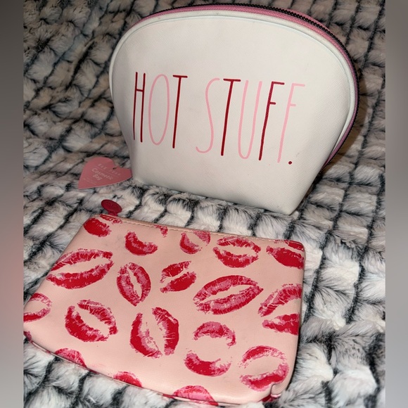 Valentine’s Rae Dunn Hot Stuff Cosmetic Bag NWT & IPSY Hot Lips Pouch Bundle GUC - Picture 2 of 11